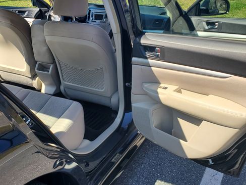 Used 2014 Subaru Legacy 2.5i Premium image 12
