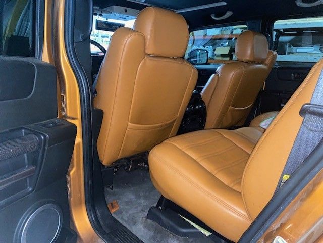 Used 2006 HUMMER H2 SUT w/ Limited Edition H2 AWD/4WD image 12