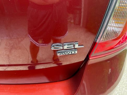 Used 2014 Ford Edge SEL w/ Equipment Group 205A AWD/4WD image 9