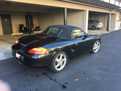 Used 2001 Porsche Boxster S image 9
