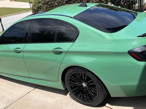 Used 2014 BMW M5 RWD image 2