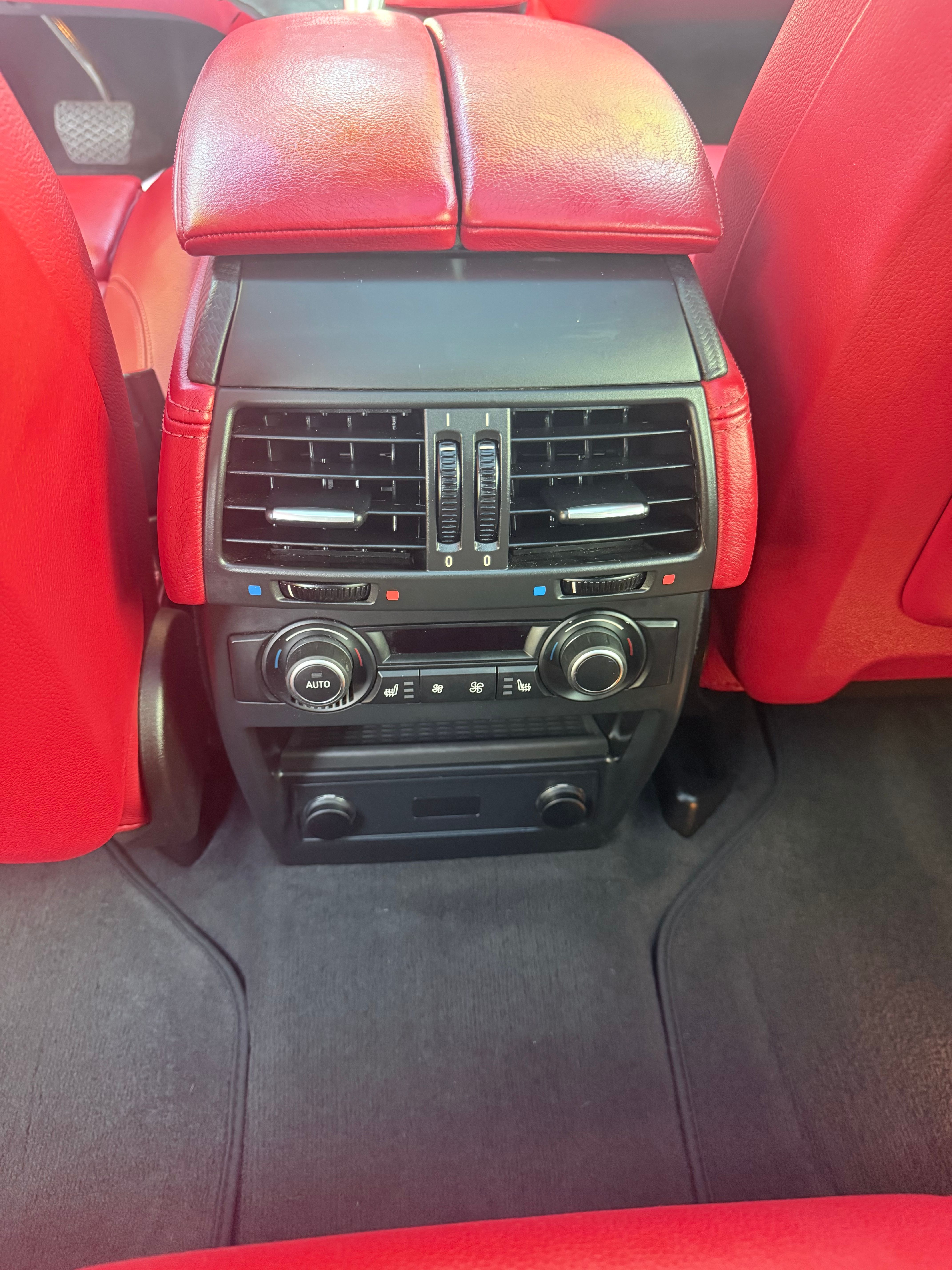 Used 2013 BMW X5 M AWD/4WD image 11
