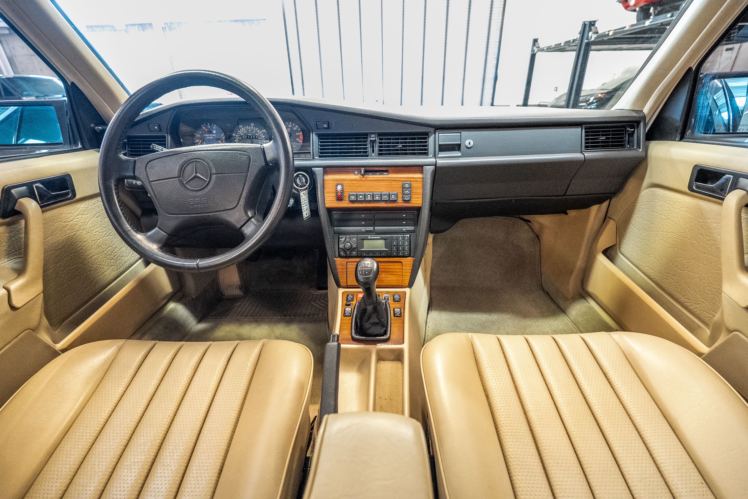 Used 1992 Mercedes-Benz 190 E 2.3 image 18