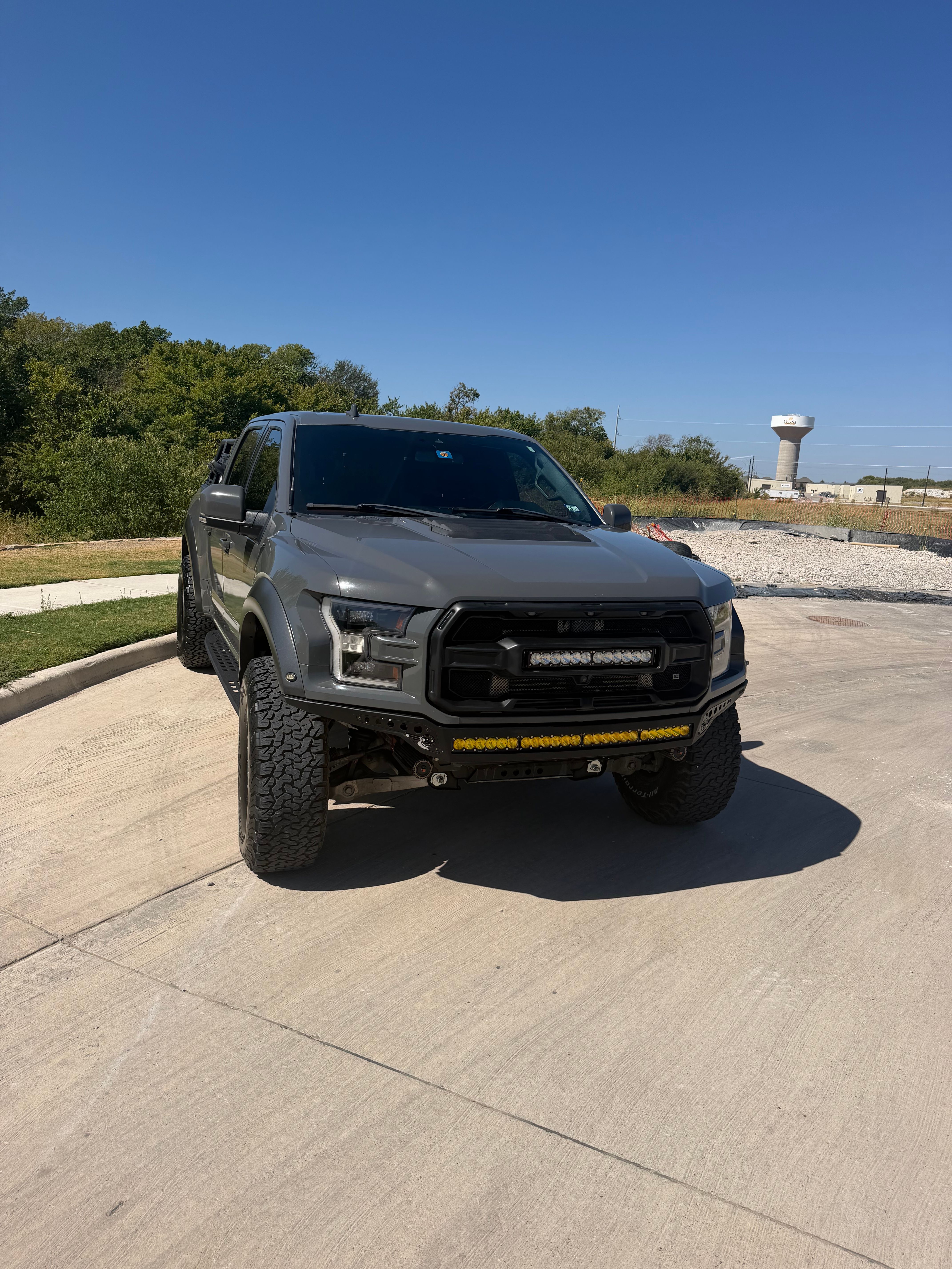 Used 2020 Ford F150 Raptor w/ Equipment Group 802A Luxury AWD/4WD image 4