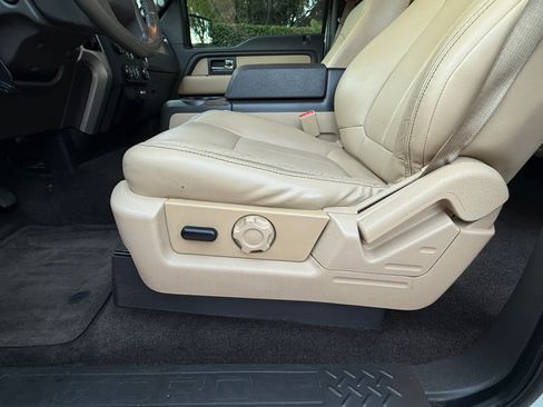 Used 2014 Ford F150 XLT w/ Equipment Group 302A Luxury RWD image 11