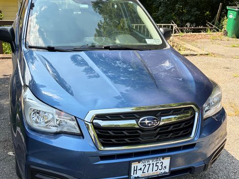 Used 2018 Subaru Forester 2.5i w/ Alloy Wheel Package AWD/4WD image 1