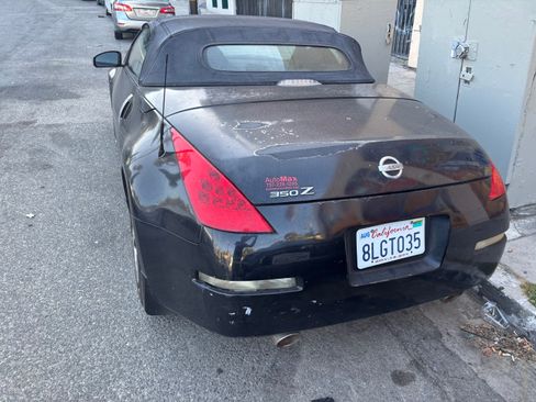 Used 2008 Nissan 350Z Enthusiast RWD image 4