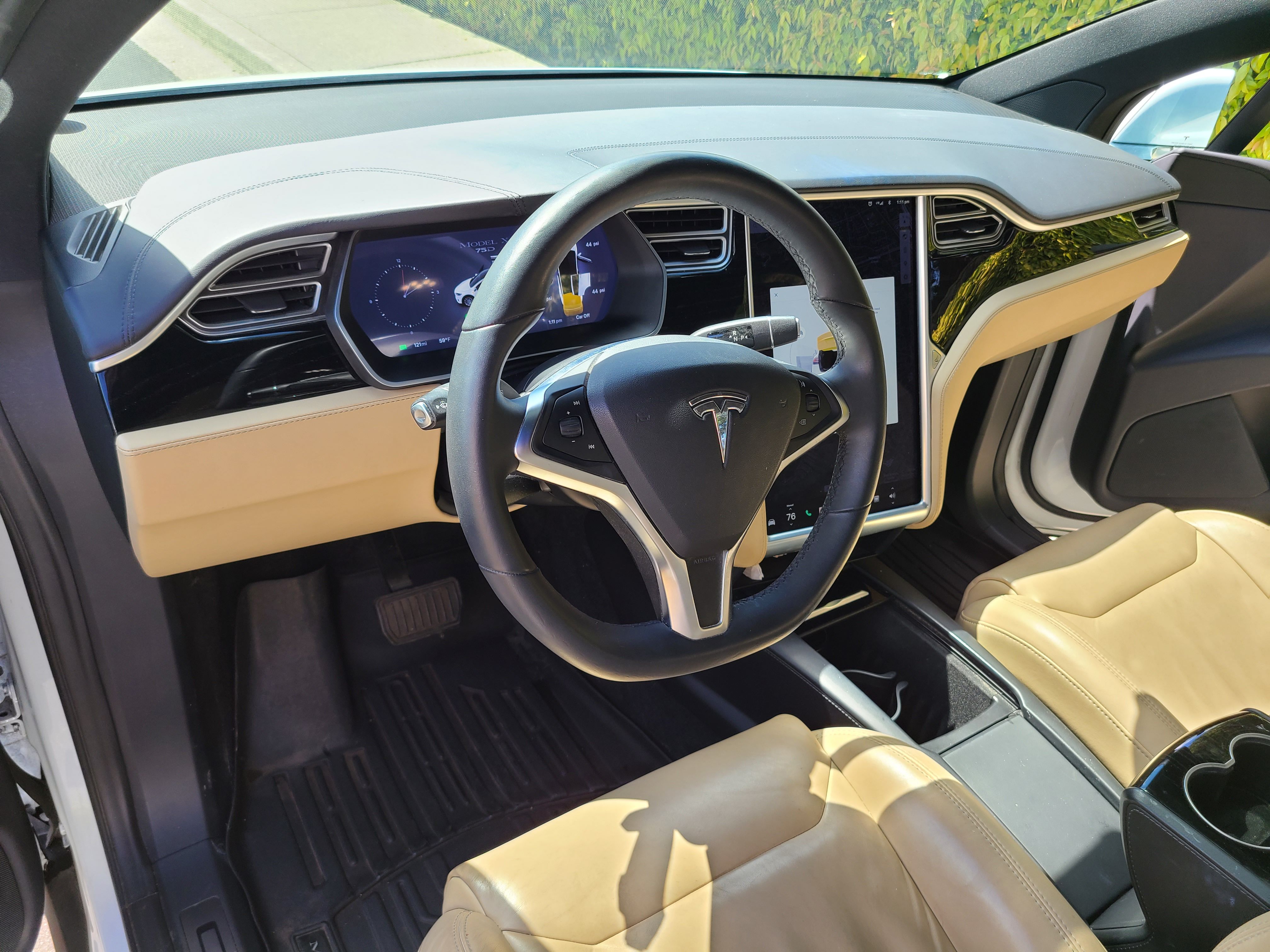 Used 2016 Tesla Model X 75D AWD/4WD image 14