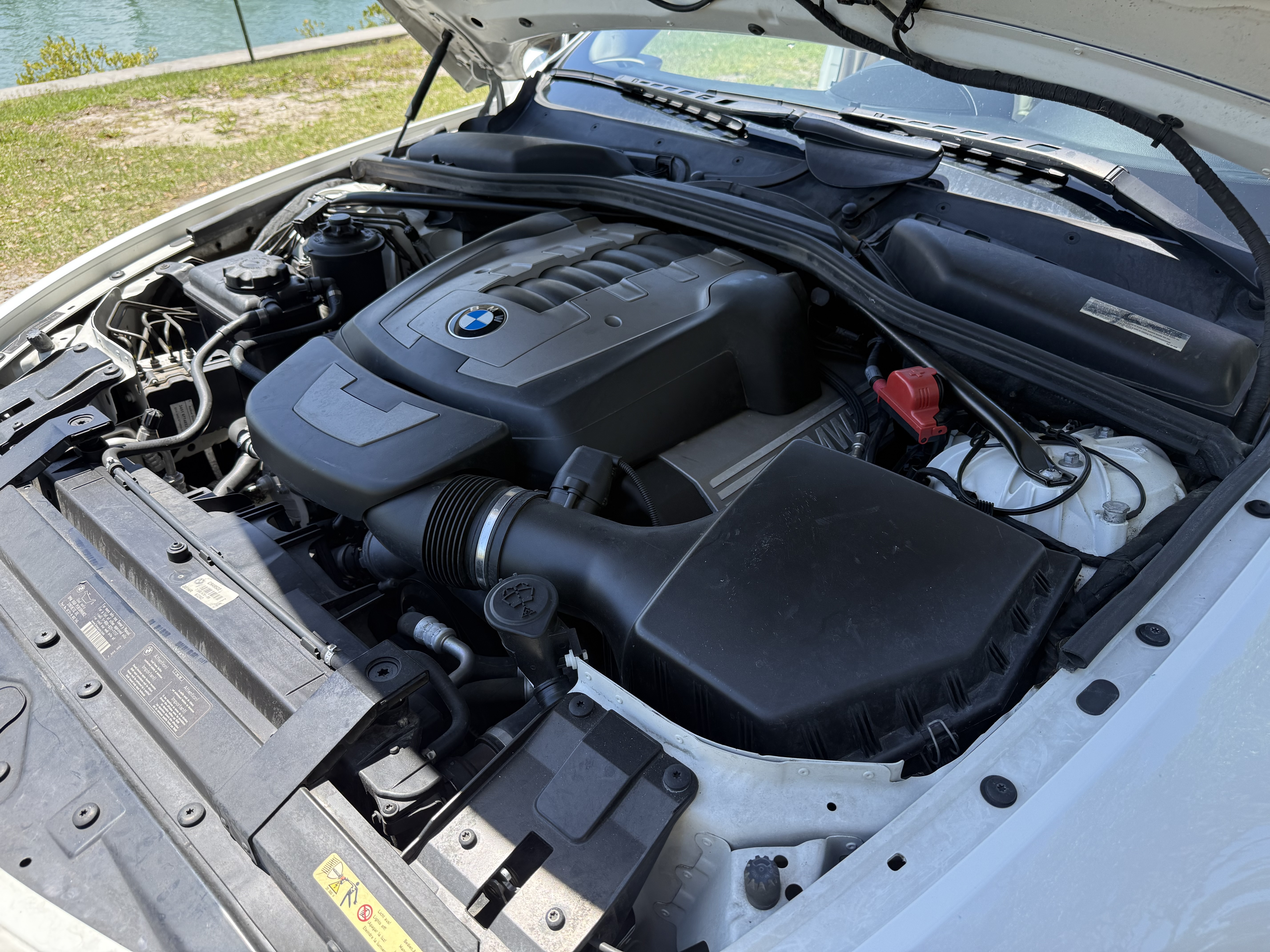 Used 2006 BMW 650i Coupe RWD image 12