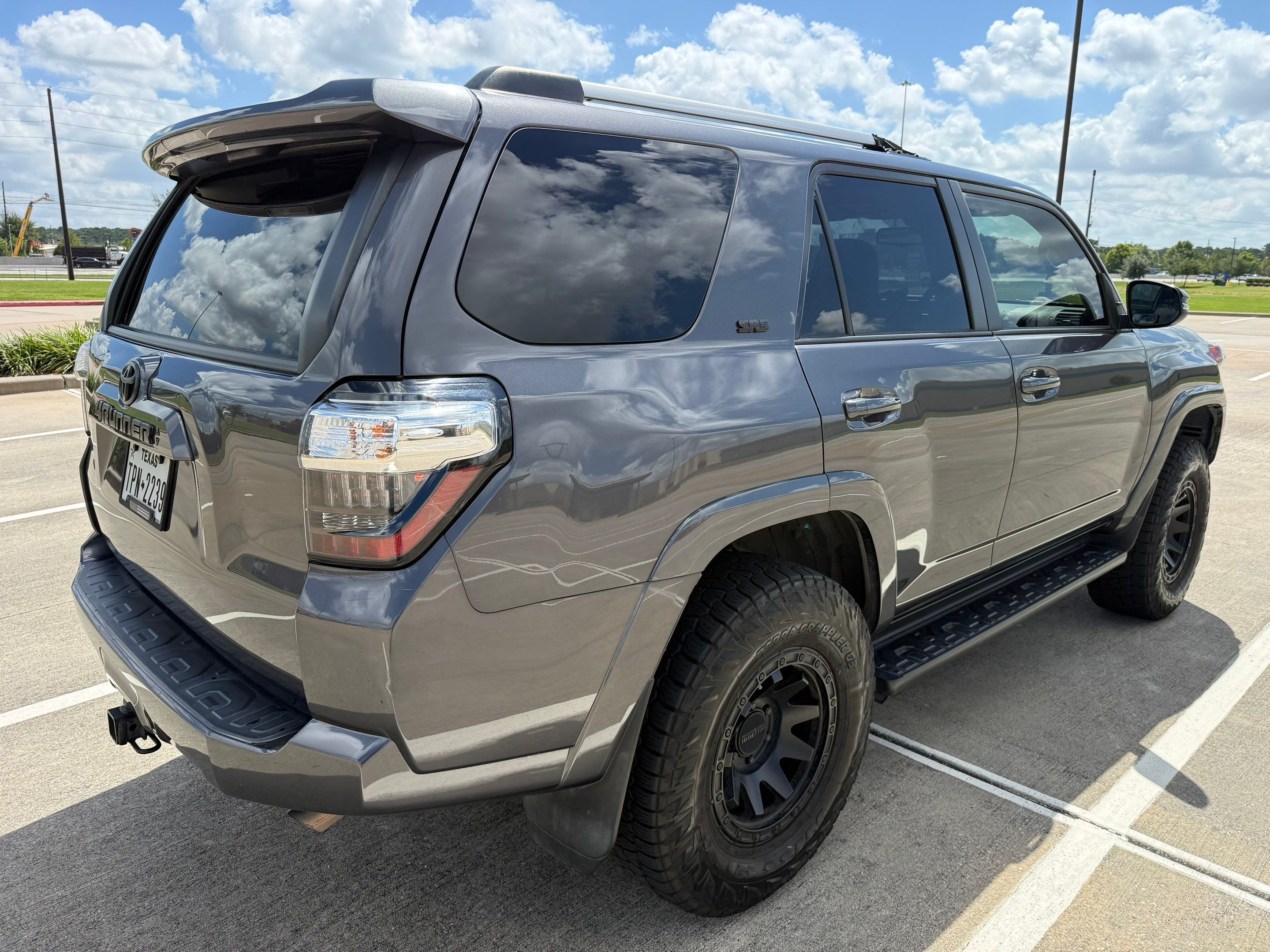 Used 2023 Toyota 4Runner SR5 Premium AWD/4WD image 28
