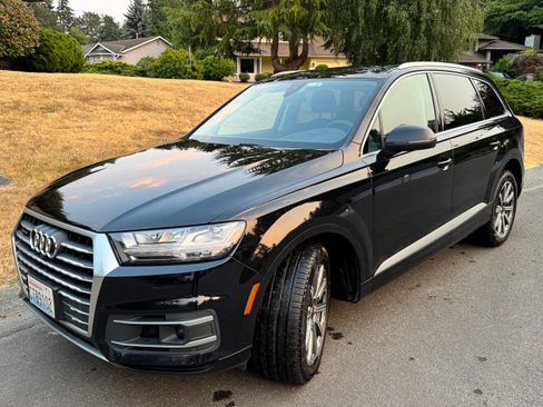 Used 2018 Audi Q7 3.0T Prestige AWD/4WD image 2