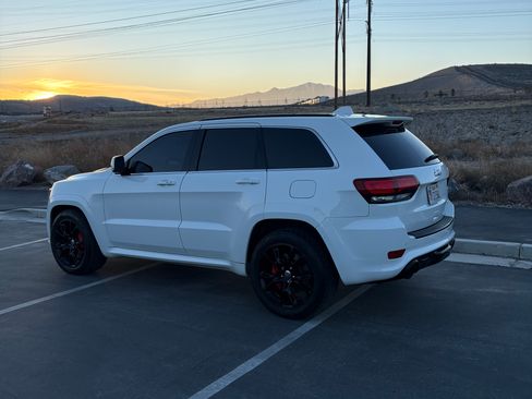 Used 2015 Jeep Grand Cherokee SRT w/ Trailer Tow Group IV image 8