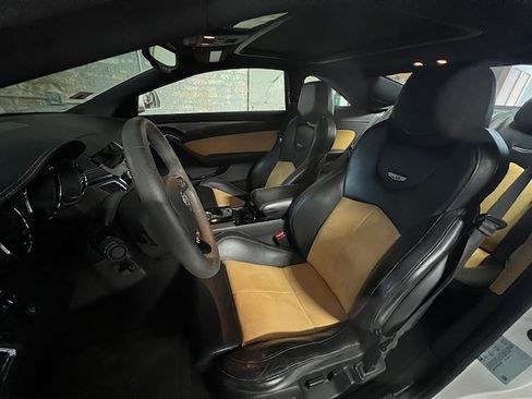 Used 2011 Cadillac CTS V image 15