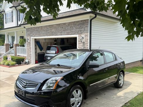Used 2012 Nissan Sentra 2.0 S w/ Convenience Pkg FWD image 5