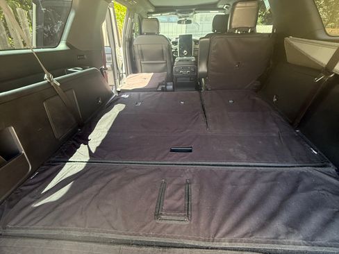 Used 2022 Ford Expedition Max Platinum AWD/4WD image 10
