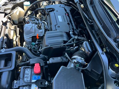 Used 2016 Honda Accord Sport image 13