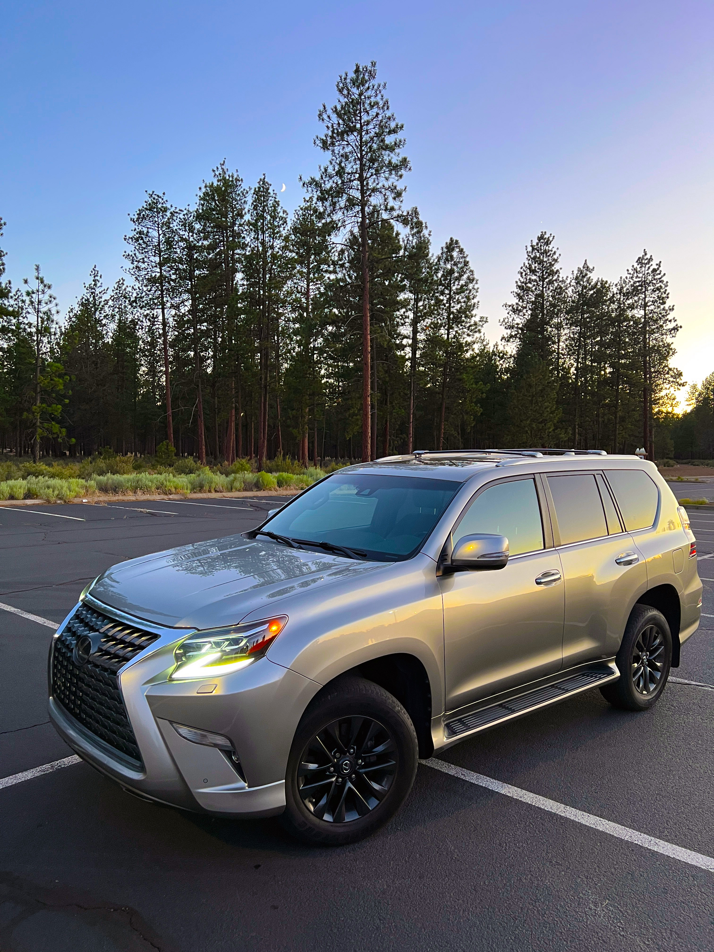 Used 2021 Lexus GX 460 Premium w/ Premium Package AWD/4WD image 1