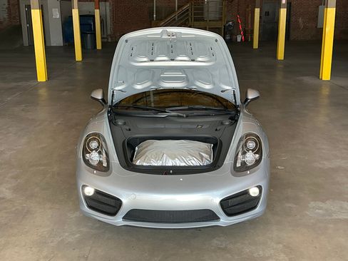 Used 2014 Porsche Cayman S image 8