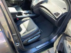 Used 2019 Acura MDX w/ Technology Package AWD/4WD image 10
