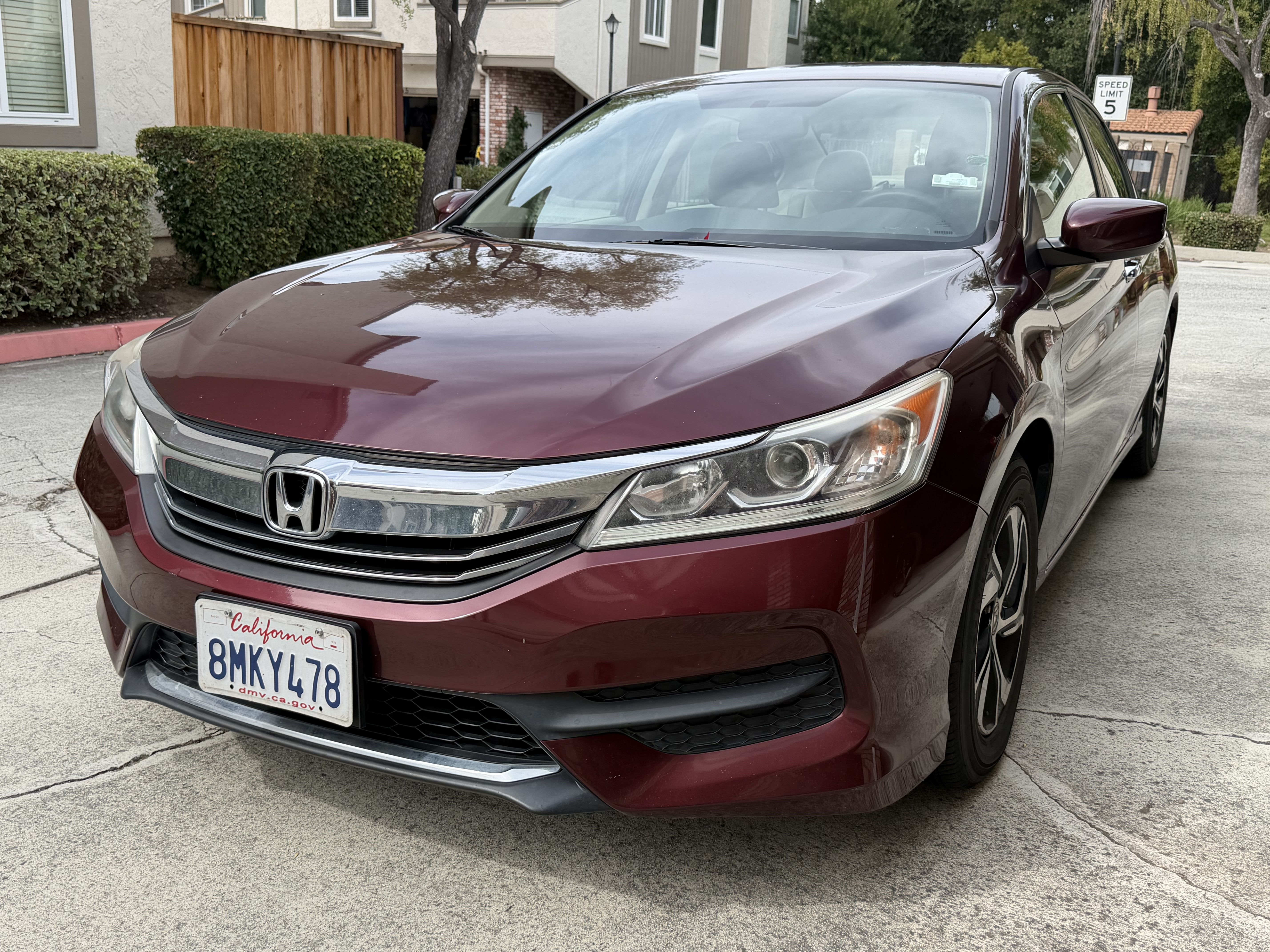 Used 2017 Honda Accord LX image 2