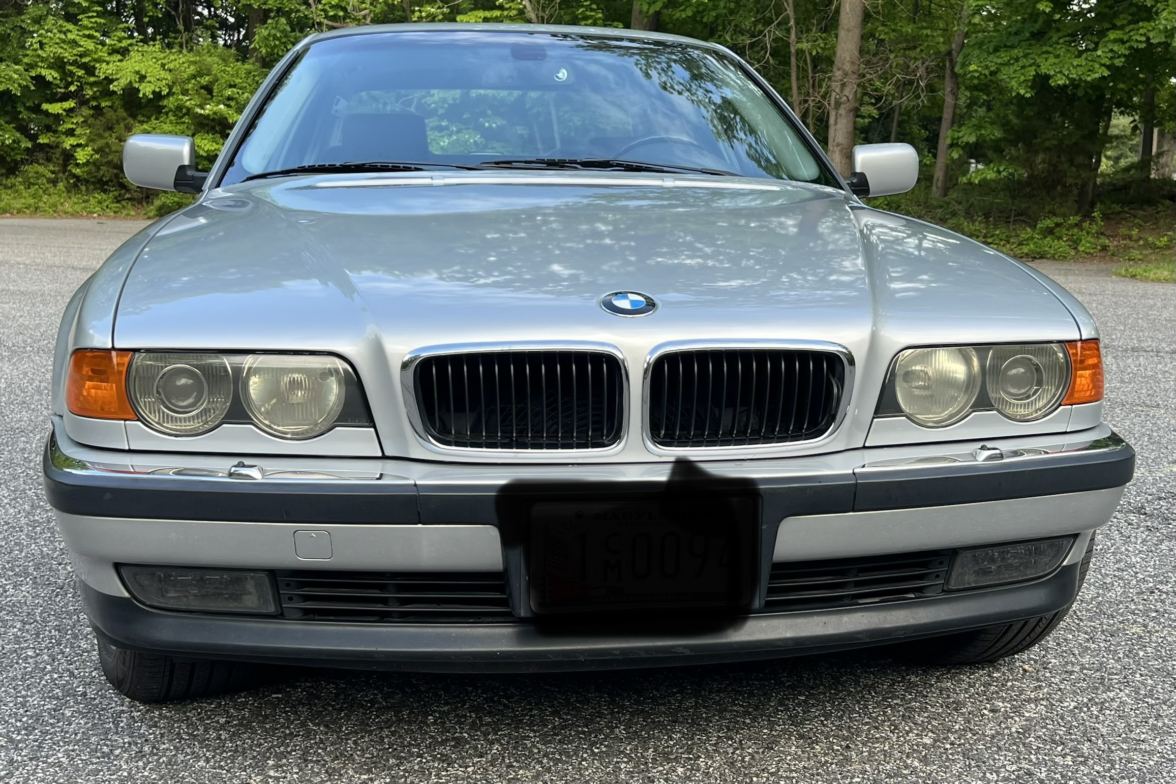Used 2000 BMW 740i RWD image 2