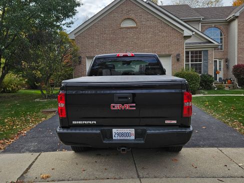 Used 2014 GMC Sierra 1500 SLE image 6