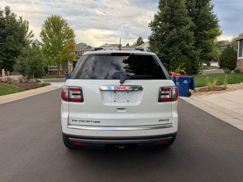 Used 2017 GMC Acadia Limited SLT AWD/4WD image 5