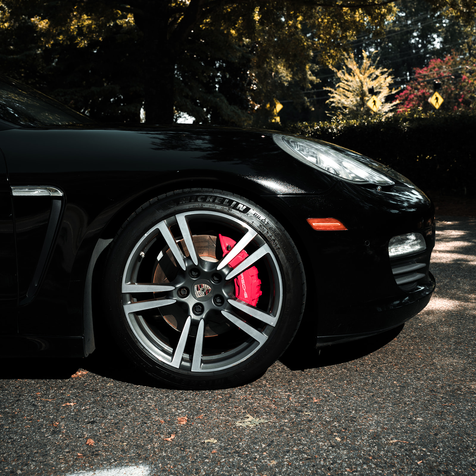 Used 2012 Porsche Panamera 4S image 5