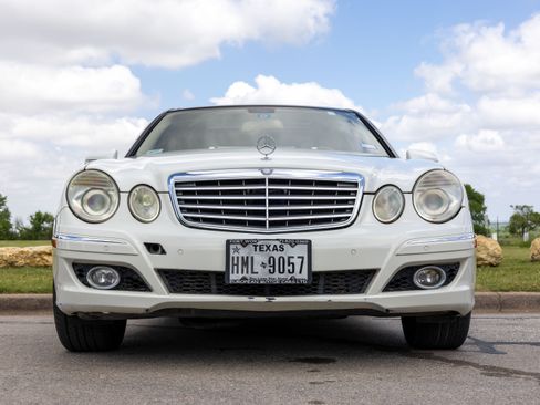 Used 2007 Mercedes-Benz E 320 BlueTEC Sedan image 2