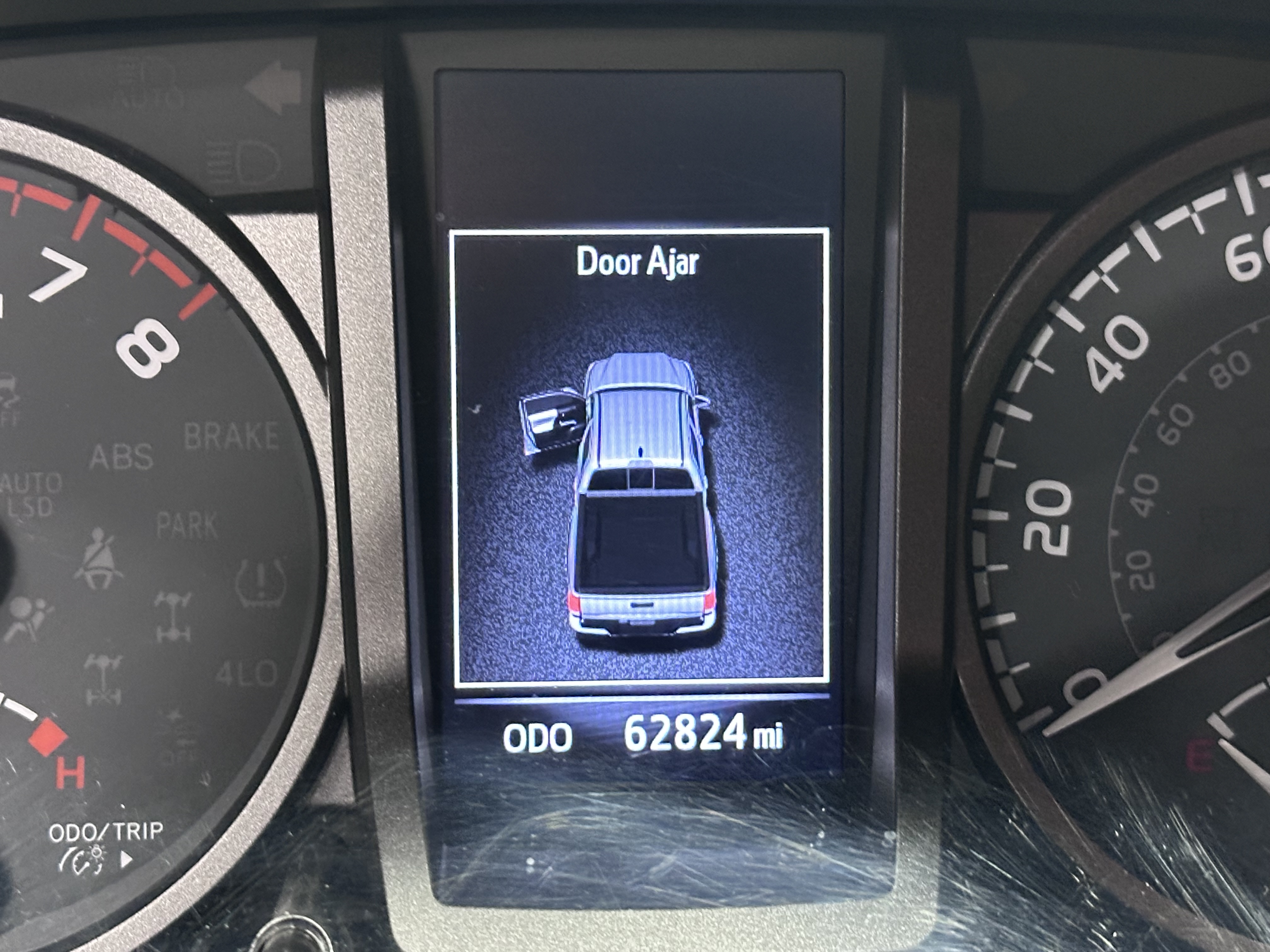Used 2021 Toyota Tacoma TRD Sport w/ Technology Package RWD image 14