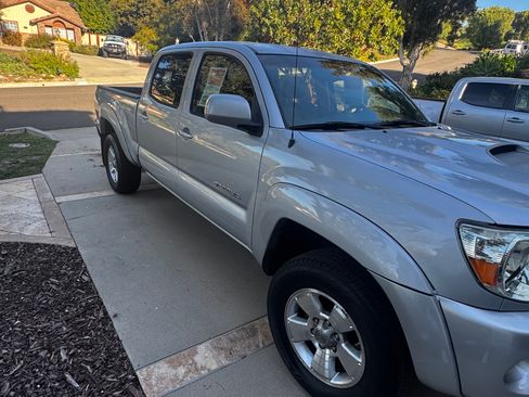Used 2006 Toyota Tacoma PreRunner image 10