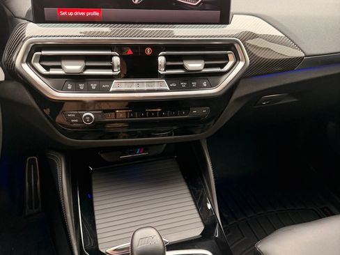 Used 2022 BMW X4 M Sport Utility 4D w/ Competition Package image 10
