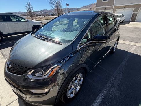 Used 2021 Chevrolet Bolt LT image 4