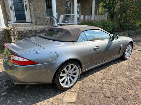 Used 2007 Jaguar XK Convertible RWD image 11