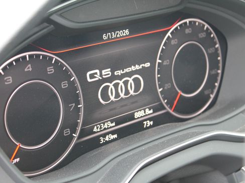 Used 2019 Audi Q5 2.0T Premium Plus w/ Premium Plus Package AWD/4WD image 17