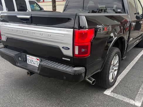 Used 2018 Ford F150 Platinum w/ Equipment Group 701A Luxury image 9