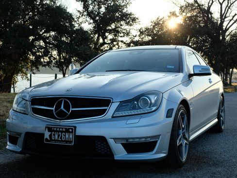 Used 2012 Mercedes-Benz C 63 AMG Coupe image 1