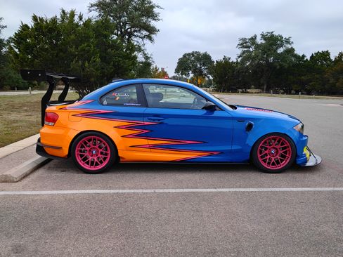 Used 2009 BMW 135i Coupe image 6