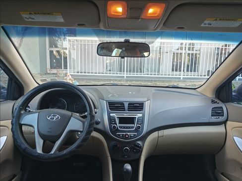 Used 2014 Hyundai Accent GLS image 13