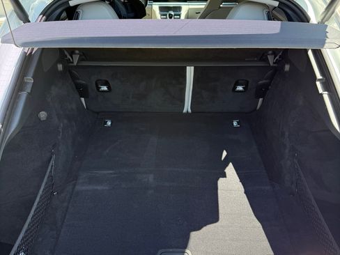 Used 2020 Porsche Panamera RWD image 12