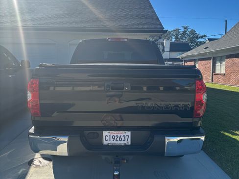 Used 2014 Toyota Tundra SR5 image 6