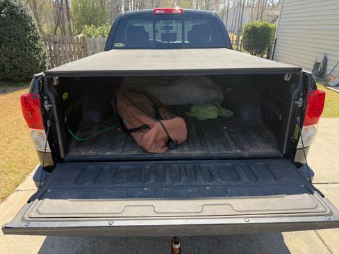 Used 2013 Toyota Tundra 4x4 Double Cab w/ TRD Rock Warrior Pkg image 9