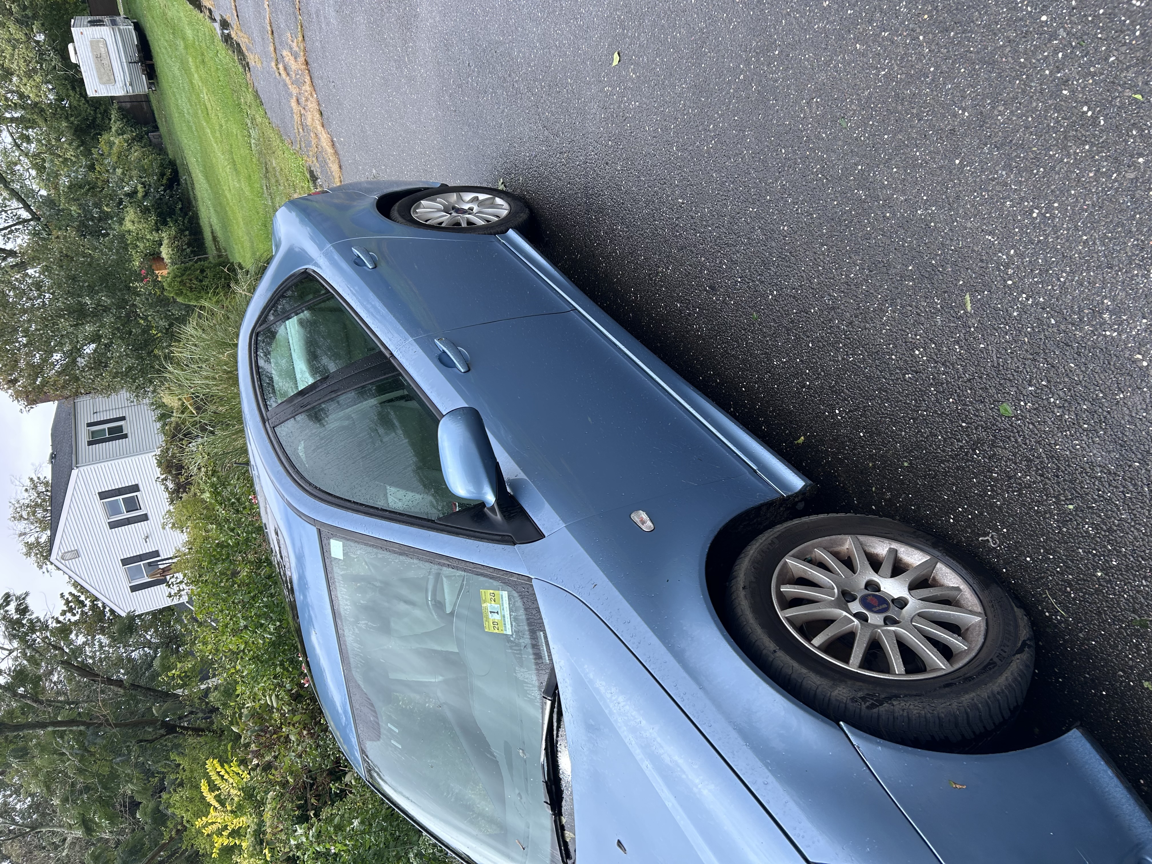 Used 2008 Saab 9-3 2.0T w/ Moonroof Package FWD image 4