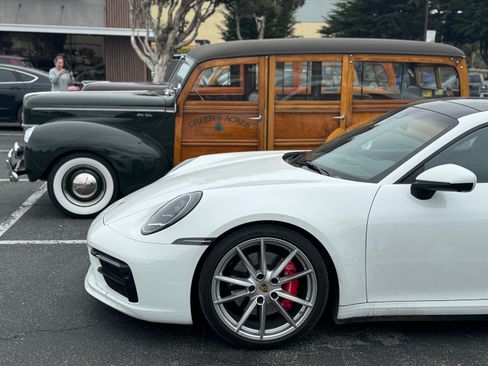 Used 2022 Porsche 911 Carrera S image 11