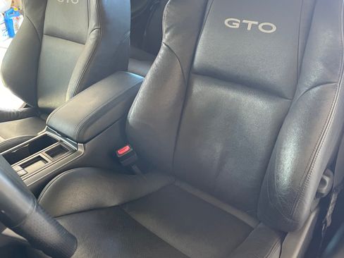 Used 2005 Pontiac GTO image 12