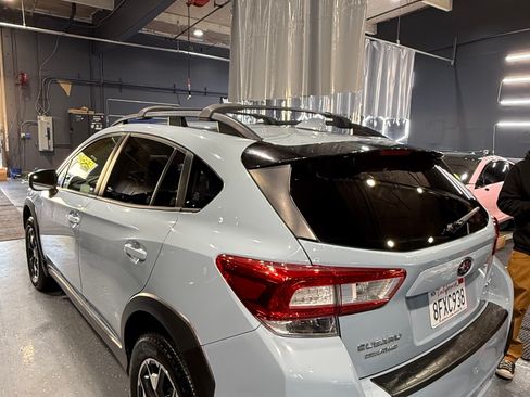 Used 2019 Subaru Crosstrek 2.0i Premium image 1