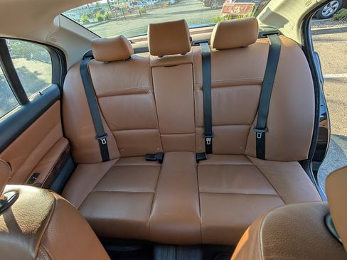 Used 2010 BMW 328i xDrive Sedan image 20