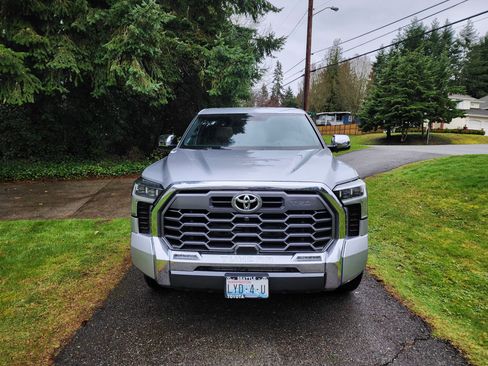 Used 2024 Toyota Tundra 1794 Edition image 12