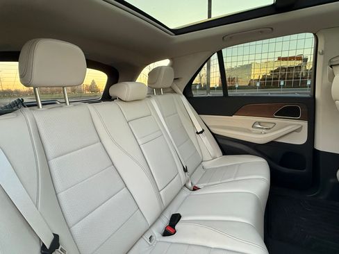 Used 2023 Mercedes-Benz GLE 350 4MATIC image 8