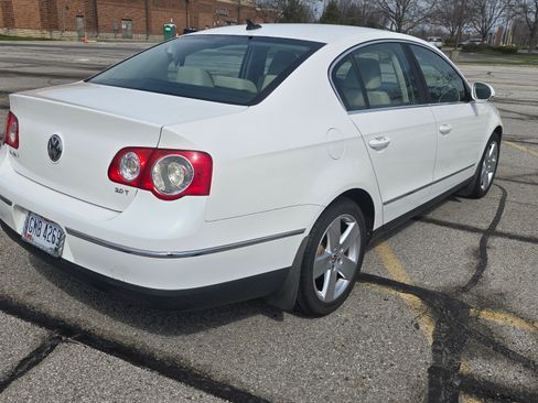 Used 2009 Volkswagen Passat Komfort image 5